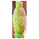 Green Splatter Glass Vase - Textured Mosaic Pattern