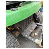 John Deere L110 Automatic Lawn Tractor - Kohler Command