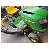 John Deere L110 Automatic Lawn Tractor - Kohler Command