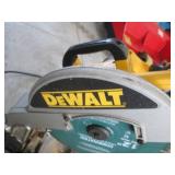 DEWALT 12' Compound Miter Saw - Bevel & Miter Scales, Used