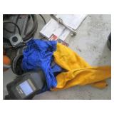 Lincoln Electric Power MIG 180 Welder with Gas Cylinders & Manual