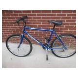 Diamondback Sorrento Mountain Bike - 26-Inch Wheels, Blue Frame