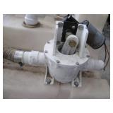 Dometic 28 Gallon holding tank system, 12 V DC power