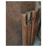 Wood Table with detached legs 32x60 Inches