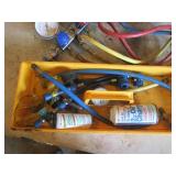 R-134a Automotive A/C Manifold Gauge Set with Hoses & Refrigerant Can