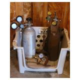 Dual Oxygen Cylinder System with Regulators, Gauges & Hoses