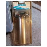 Perko Fishing Rod Holder (P1005) & Heavy-Duty Utility Scale (PL005)