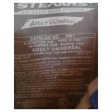 Lot of 3 life vests - Stearns Adult Universal Life Vest - Type III PFD, Chest 30-52 in (76-132 cm)