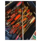 Craftsman Screwdriver Assortment - Mixed Flathead & Phillips - Red/Orange Handles