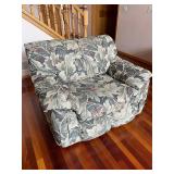 Floral Upholstered Armchair with Leaf Pattern - Vintage Living Room Chair