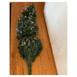 Snow-Dusted Pinecone Garland - Artificial Christmas Evergreen Decoration 6' Tall