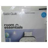 Twin/Twin Extra Long Satin Quilt White/Black - Room Essentials