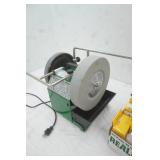 Tormek Super Grind 2000. A Water-Cooled Sharpening Machine & Accessories