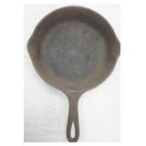 Vintage Cast Iron Skillet #6. 9" diameter. Wagner.