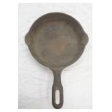 Vintage Cast Iron Skillet #3. 6.5" diameter