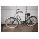 Vintage Schwinn Bicycle. Cruiser Style. Good Condition. (may need new tire tubes?) White Wall Tires
