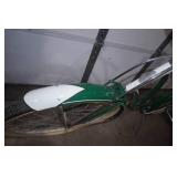 Vintage Schwinn Bicycle. Cruiser Style. Good Condition. (may need new tire tubes?) White Wall Tires