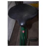 Vintage Schwinn Bicycle. Cruiser Style. Good Condition. (may need new tire tubes?) White Wall Tires