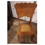 (2ct) Antique Victorian-Style Chairs. (tiger oak wood? woven cane seats)