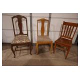 (3ct) Vintage Wooden Chairs