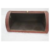 Vintage Metal Bread box,16" x11" x8"