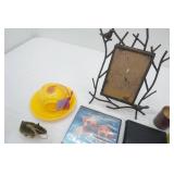 Vintage Collectibles and Vintage Decor