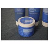 Loma hair care set. Set includes Mo...