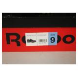 Reebok size 9 men