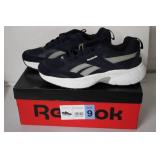 Reebok size 9 men