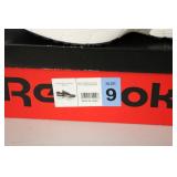 Reebok size 9 men