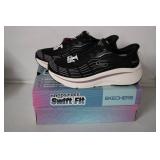 Sketchers size 8 ladies swift fit s...