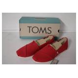 TOMS size 8 women
