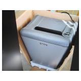 Fellows 2250C paper shredder, new o...