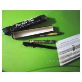 Vintage pencil and 2 Parker fontain...