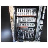 92 Piece 19.2V cordless drill kit, ...