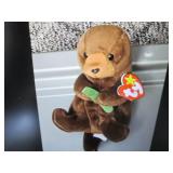 TY 1996 Curly, 2008 Punx Phil, 1996...