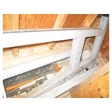 Northern Star Shop Hoist with attac...