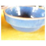 Trio of Red Ring assorted size bowl...