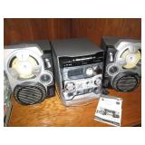 Phillips Bookshelf style bombox wit...