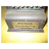 Vintage American Adding Machine (ve...