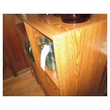 Wood grain style entertainment medi...