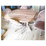 5pc dining table and rolling padded...
