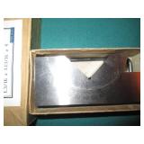 Machinist micrometer, precision ang...