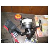 Large sized fishing reels, line, si...