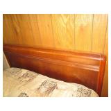 Full/Queen Size Vintage Wood headbo...
