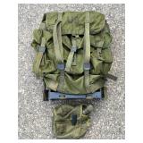 Vietnam War U.S. Army Nylon LC-1 Combat Field Rucksack & Frame (Size Medium)