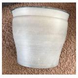 Natural IronStone Garden/Flower Pot 14-Inches Wide 3.6 Gallon Timberline Pearl Gray Color
