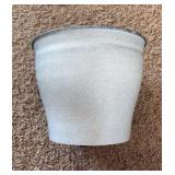 Natural IronStone Garden/Flower Pot, 1.99 Gallon Size 10 Inches Wide Gray Color