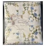 Queen | Heather White Queen Embroidered Cotton Bedspread