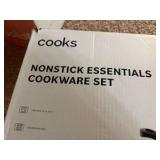 Cooks Brand 30-pc Aluminum Non-Stick Cookware Set